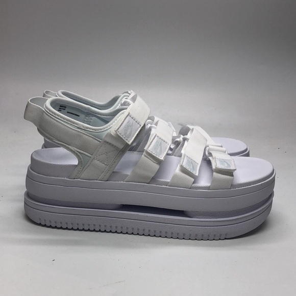 Women’s Nike Icon Classic sandal NA White DH0224-100 USED R mark inside size 9 - Picture 2 of 13